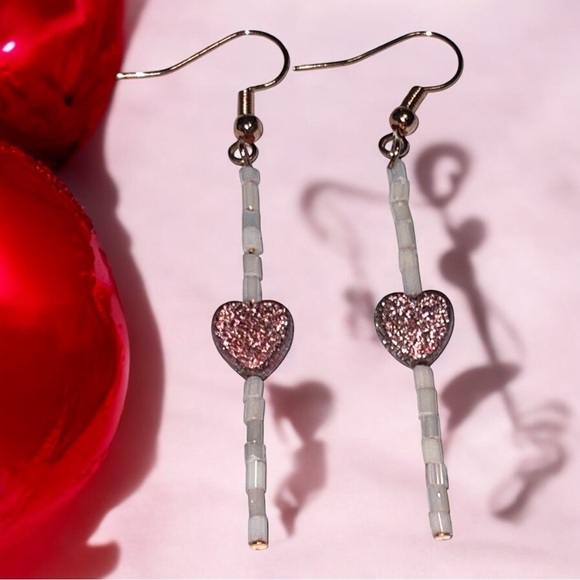 Jewelry - ❤️Valentine’s Day Earrings❤️